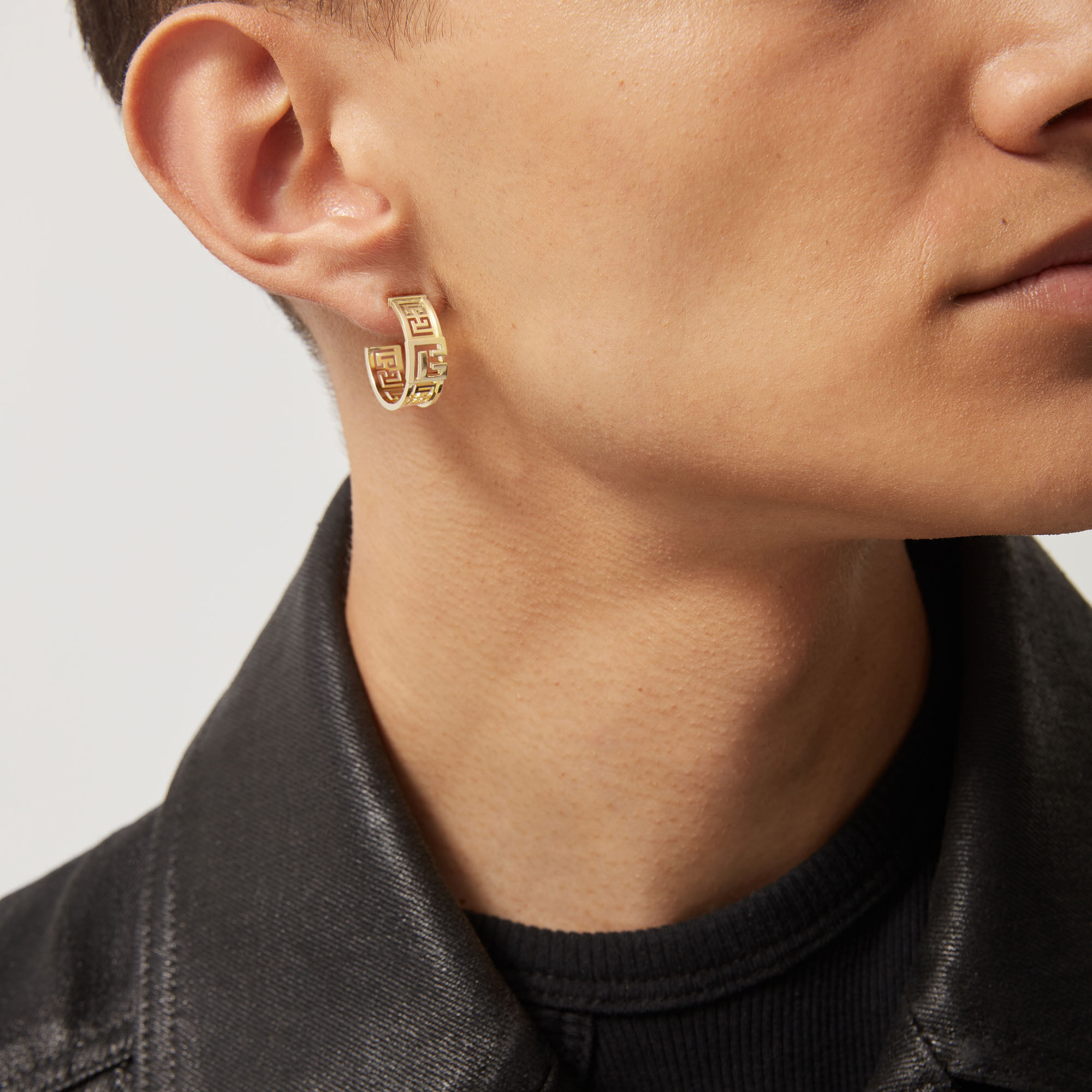 Men's single gold hoop outlet earring